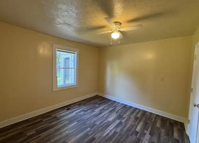 Property at 1313 Virginia St, Columbus, GA, 31901, 3 beds, 1 bath, [object Object]