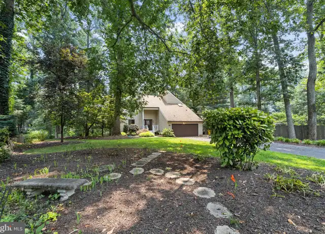Property at 2983 Poplar Trl, Annapolis, MD, 21401, 4 beds, 2.5 baths, [object Object]