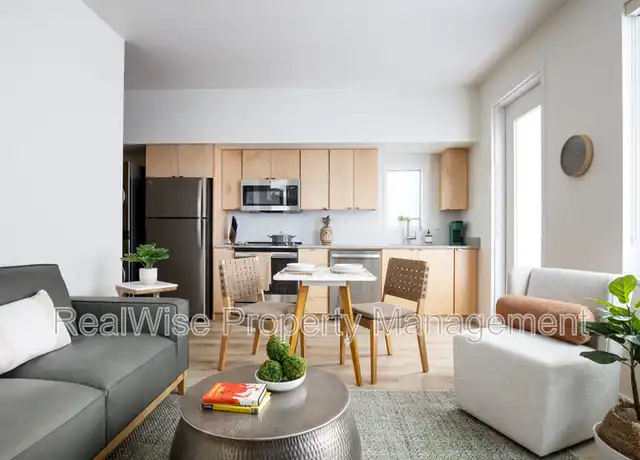 Property at 1244 Quincy St Unit 203, Ashland, OR, 97520, 1 bed, 1 bath, [object Object]