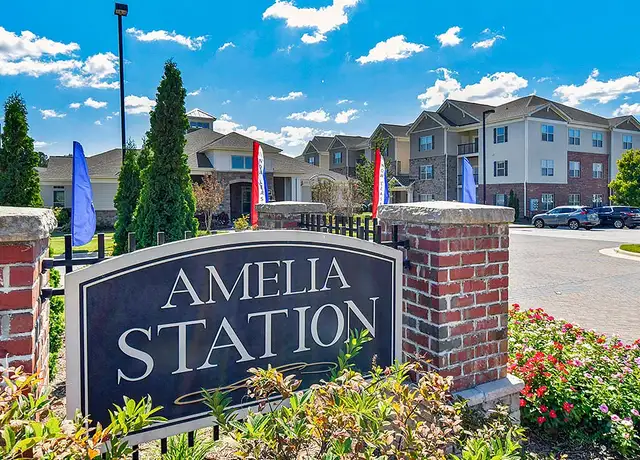 Photo of 1001 Amelia Station Way, Clayton, NC 27520