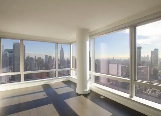 Property at 555 10th Ave, New York, NY, 10018, 3 beds, 3 baths, [object Object]