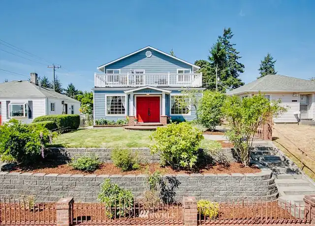 Property at 7553 30th Ave SW, Seattle, WA, 98126, 5 beds, 3.5 baths, [object Object]