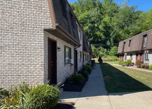 Property at 500 Milltown Rd Unit 512, New Kensington, PA, 15068, 1 bed, 1 bath, [object Object]