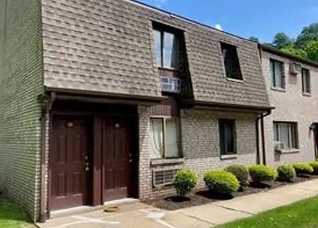 Property at 500 Milltown Rd Unit 512, New Kensington, PA, 15068, 1 bed, 1 bath, [object Object]