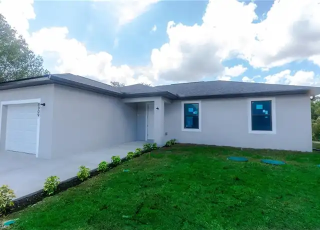 Property at 8009 Cod Ct, Labelle, FL, 33935, 3 beds, 2 baths, [object Object]