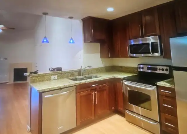 Property at 2425 Holly Hall St Unit B36, Houston, TX, 77054, 1 bed, 1 bath, [object Object]
