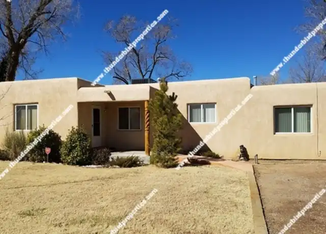 Property at 113 Nara Visa Rd NW, Albuquerque, NM, 87107, 3 beds, 1 bath, [object Object]