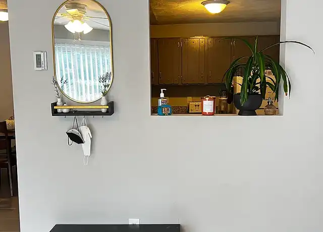 Property at 80 Locust Ave, Worcester, MA, 01604, 1-2 bed, 1 bath, [object Object]