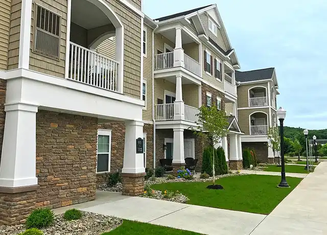 Property at Creekstone - 100 Ranney Dr, Fairport, NY, 14450, 3 beds, 2 baths, [object Object]