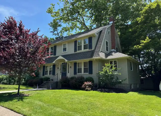 Property at 194 Shewell Ave Unit C, Doylestown, PA, 18901, 2 beds, 1 bath, [object Object]