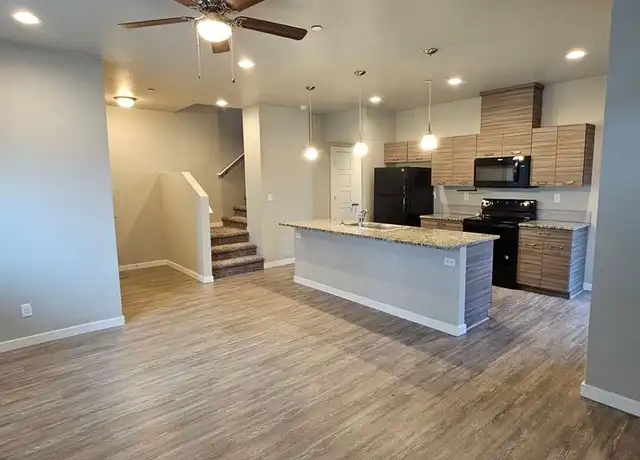 Property at 2985 N Meridian Rd Unit 102, Meridian, ID, 83646, 3 beds, 2 baths, [object Object]