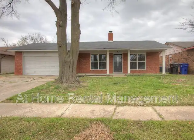 Property at 1625 S Poplar Ave, Broken Arrow, OK, 74012, 3 beds, 1.5 baths, [object Object]