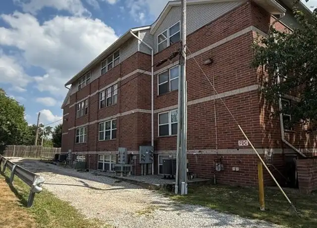 Property at 409 Brown St Unit 105, Akron, OH, 44311, 2 beds, 1 bath, [object Object]