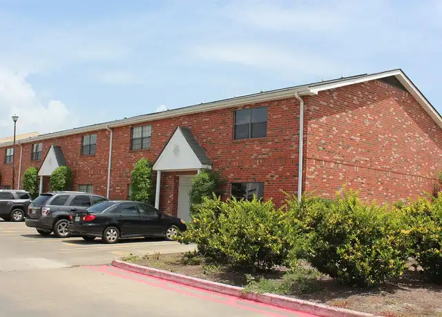Property at Mark IV Apartments - 200 Blue Gable Rd, Hattiesburg, MS, 39401, 1-3 bed, 1-2.5 bath, [object Object]