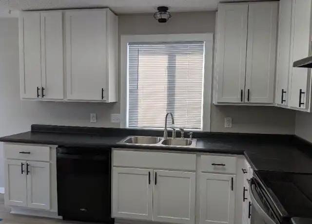 Property at 3552 Independence Ave N, Minneapolis, MN, 55427, 4 beds, 2 baths, [object Object]
