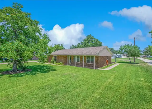 Property at 5428 Linda Ln, Bryan, TX, 77807, 3 beds, 2 baths, [object Object]