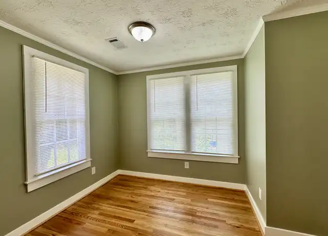 Property at 1406 Virginia St, Columbus, GA, 31901, 2 beds, 1 bath, [object Object]