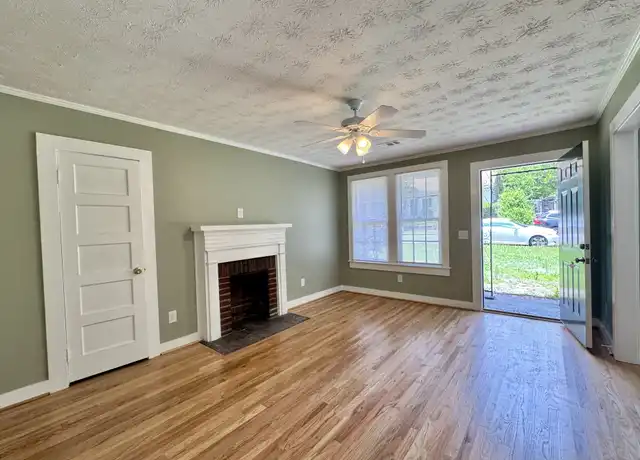 Property at 1406 Virginia St, Columbus, GA, 31901, 2 beds, 1 bath, [object Object]