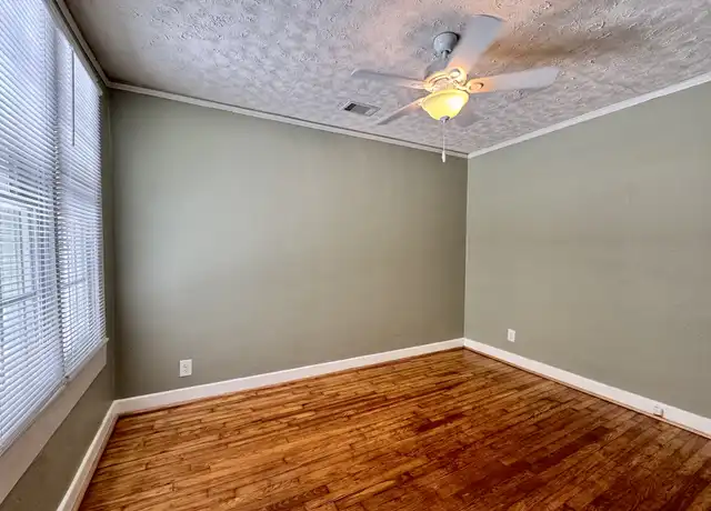 Property at 1406 Virginia St, Columbus, GA, 31901, 2 beds, 1 bath, [object Object]
