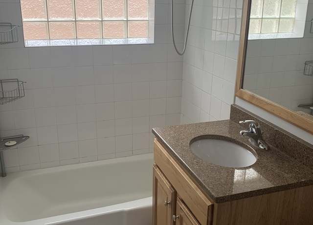 Photo of 11800 S Karlov Ave Unit 2E, Alsip, IL 60803