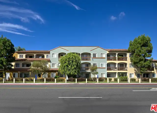 Property at 16171 Springdale St Unit 111, Huntington Beach, CA, 92649, 1 bed, 1 bath, [object Object]