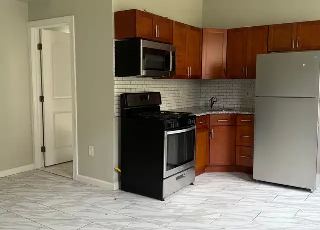 Property at 499-503 Summer Ave Unit 2nd Fl, Newark, NJ, 07104, 1 bed, 1 bath, [object Object]