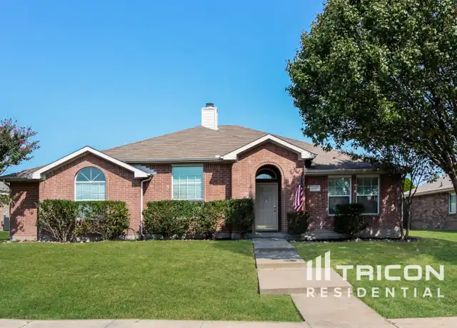 Property at 1567 Nottingham Dr, Lancaster, TX, 75134, 4 beds, 2 baths, [object Object]