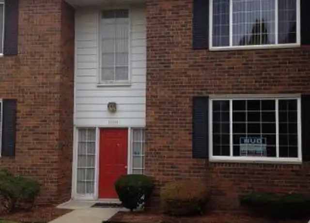 Property at 25332 Shiawassee Cir #105, Southfield, MI, 48033, 2 beds, 1 bath, [object Object]