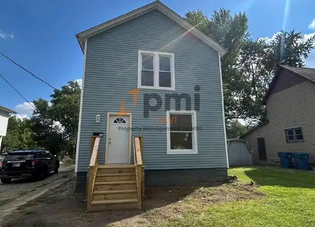 Property at 287 Washington St Unit 2, Lowell, IN, 46356, 2 beds, 1 bath, [object Object]