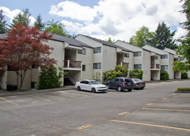 Property at 7927 SW 31st Ave Unit 206, Portland, OR, 97219, 1 bed, 1 bath, [object Object]