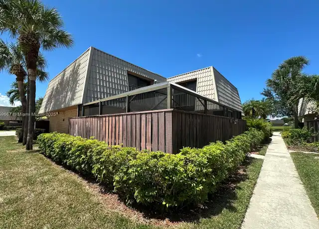 Property at 6215 62nd Way Unit 6215, West Palm Beach, FL, 33409, 2 beds, 2.5 baths, [object Object]