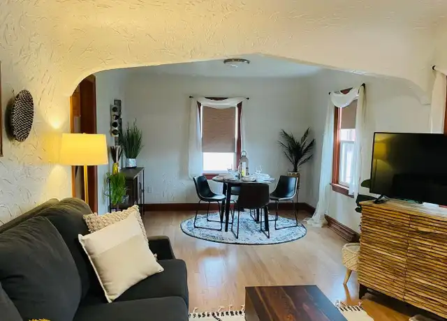 Property at 801 E Main St, Laurel, MT, 59044, 1 bed, 1 bath, [object Object]