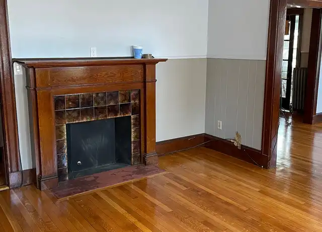 Property at 38 Surrey St Unit 2, Brighton, MA, 02135, 3 beds, 1 bath, [object Object]