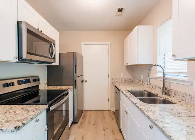 Property at 613 Hilltop Dr, Raleigh, NC, 27610, 2 beds, 1 bath, [object Object]
