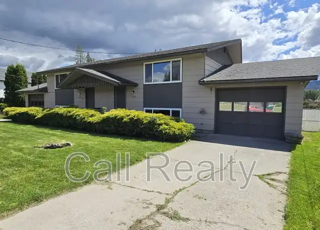 Property at 3322 S Raymond Cir, Spokane Valley, WA, 99206, 2 beds, 1.5 baths, [object Object]