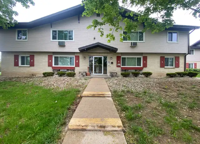 Property at N114W15518 Sylvan Cir Unit 11, Germantown, WI, 53022, 2 beds, 1 bath, [object Object]