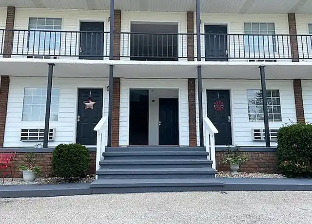 Property at 10000 Historic State Highway 165, Hollister, MO, 65672, 1 bed, 1 bath, [object Object]