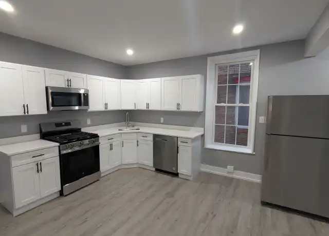 Property at 171 Remsen St Unit 2F, Cohoes, NY, 12047, 1 bed, 1 bath, [object Object]
