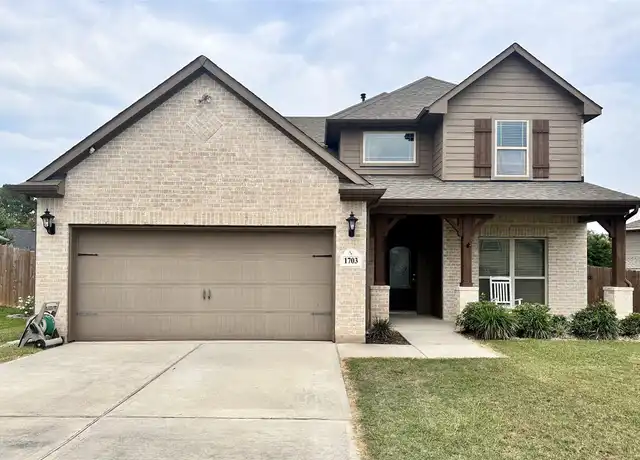 Property at 1703 Wandering Hills Rd, Conroe, TX, 77304, 4 beds, 2.5 baths, [object Object]