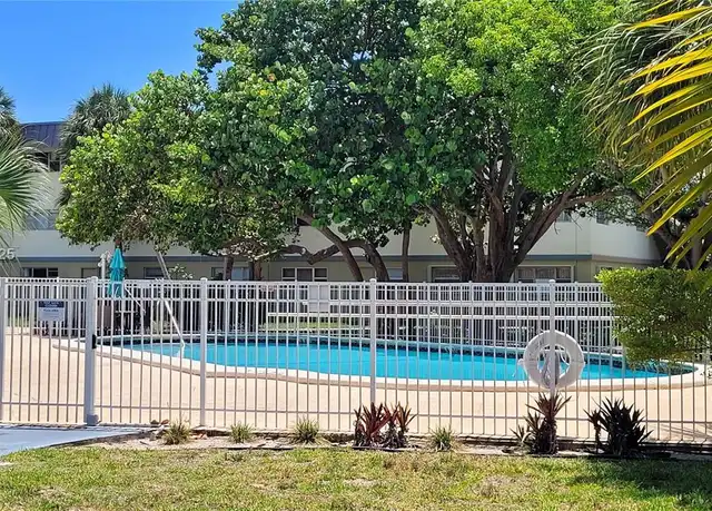 Property at 270 Layne Blvd #106, Hallandale Beach, FL, 33009, 2 beds, 2 baths, [object Object]