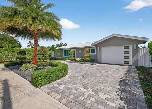 Property at 1009 Tangelo Isle, Fort Lauderdale, FL, 33315, 3 beds, 2 baths, [object Object]