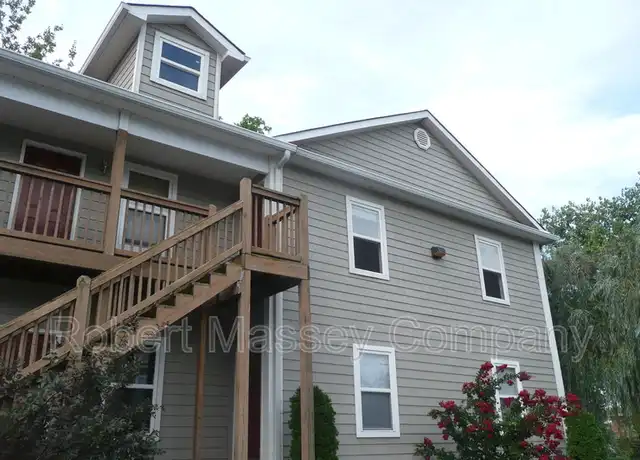 Property at 1924 Muncie Ave #5, Louisville, KY, 40206, 2 beds, 2 baths, [object Object]
