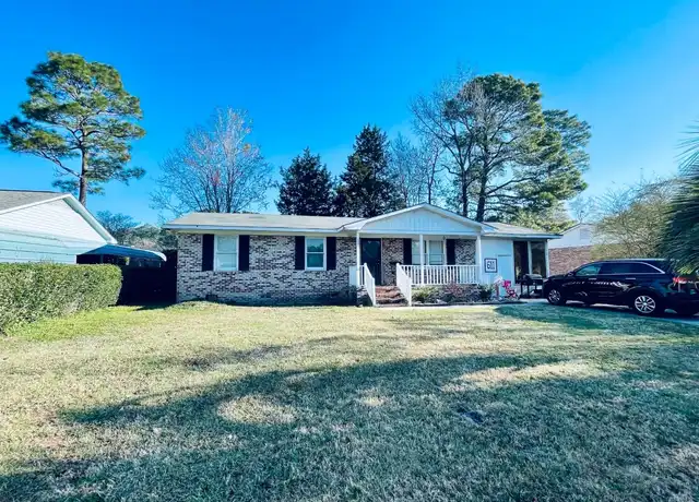 Property at 611 Lincoln Ln, Conway, SC, 29526, 3 beds, 2 baths, [object Object]