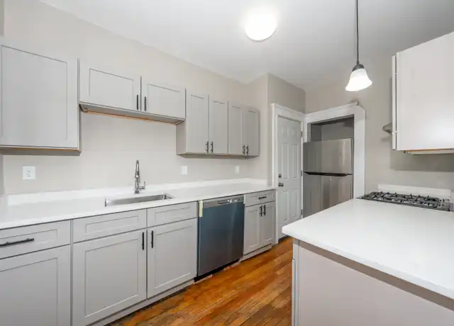 Property at 465 Broadway Unit 12, Somerville, MA, 02145, 1 bed, 1 bath, [object Object]