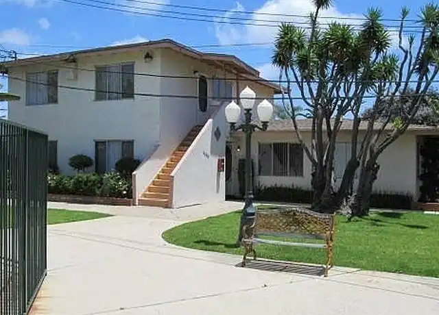 Property at 2233 Canyon Dr, Costa Mesa, CA, 92627, 2 beds, 1 bath, [object Object]