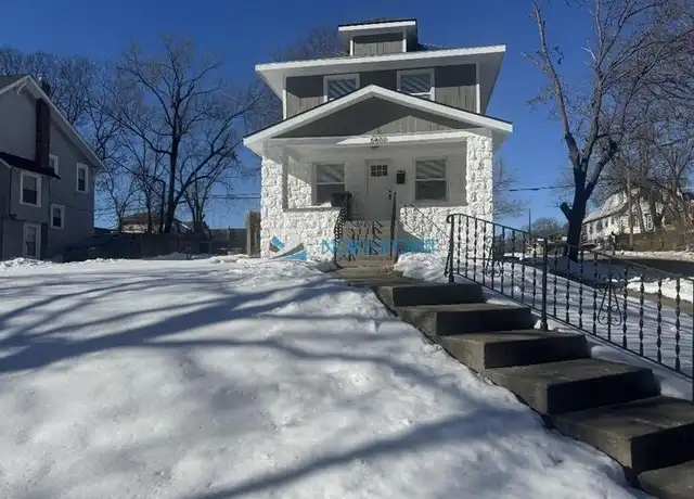 Property at 5600 Olive St, Kansas City, MO, 64130, 3 beds, 2 baths, [object Object]