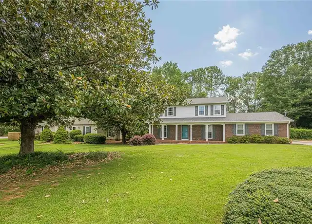 Property at 385 Stonebridge Trl, Roswell, GA, 30075, 4 beds, 2.5 baths, [object Object]