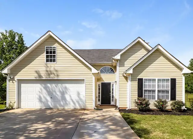Property at 140 Princeton Ct, Covington, GA, 30016, 3 beds, 2 baths, [object Object]