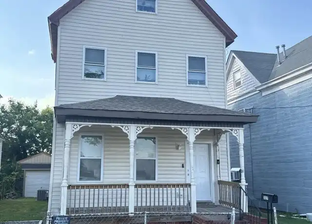 Property at 327 36th St Unit 1, Newport News, VA, 23607, 3 beds, 1 bath, [object Object]