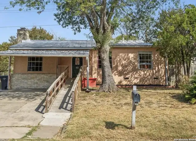 Property at 135 Colton Dr, San Antonio, TX, 78209, 3 beds, 1 bath, [object Object]